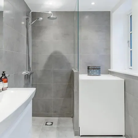 아파트 Connected Luxury In Historical Townhouse 코펜하겐